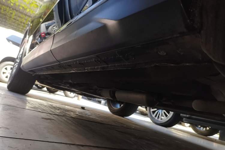 Used JETOUR X70 PLUS 2023 1.5T DCT Brave PLUS 5-Seater Left Side Sill