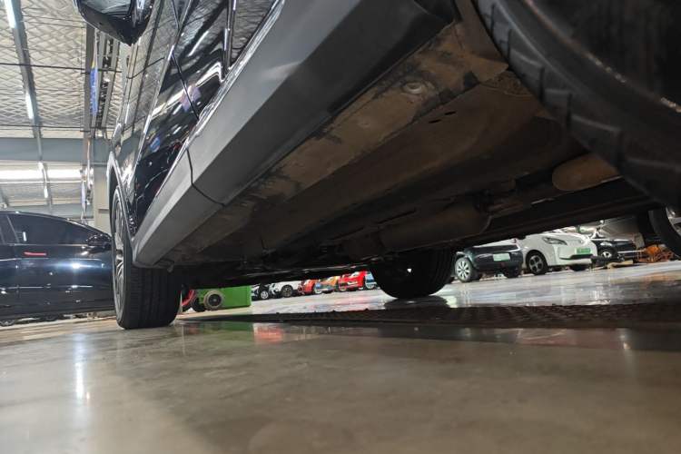 Used JETOUR X70 PLUS 2023 1.5T DCT Brave PLUS 5-Seater — 25