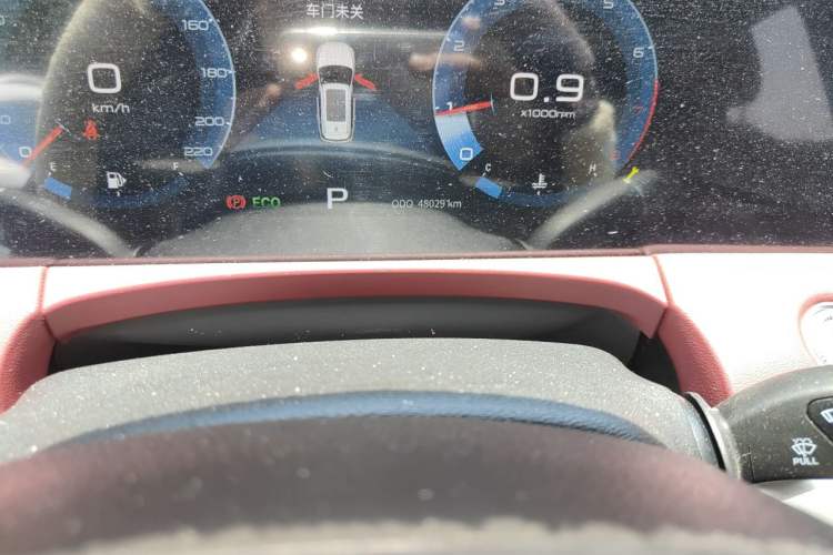Used JETOUR X70 PLUS 2023 1.5T DCT Brave PLUS 7-Seater Odometer Close Up