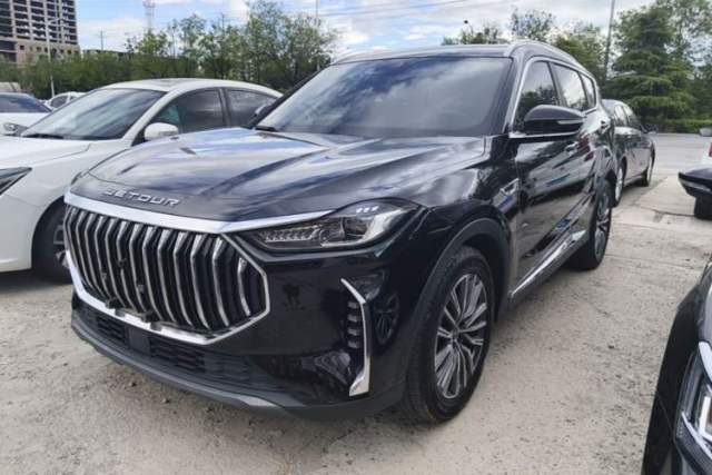 Used JETOUR X70 PLUS 2023 1.5T DCT Brave PLUS 7-Seater
