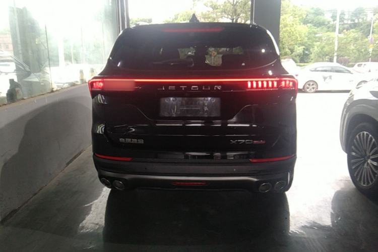 Used JETOUR X70 PLUS 2023 1.5T DCT Brave PLUS 7-Seater Rear