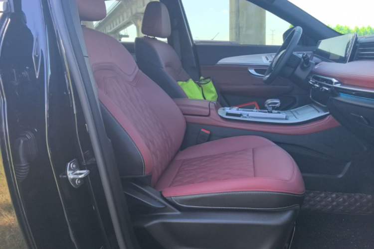 Used JETOUR X70 PLUS 2023 1.5T DCT Brave PLUS 5-Seater Right Front Seat
