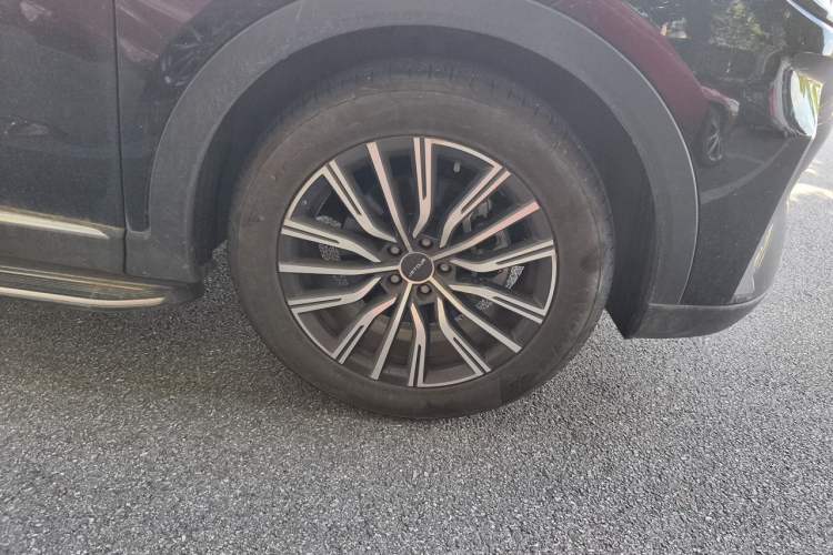 Used JETOUR X70 PLUS 2023 1.5T DCT Ziqiang PRO 5-Seater Right Front Wheel Hub