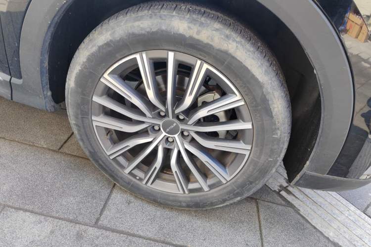 Used JETOUR X70 PLUS 2023 1.6T DCT Stronger 5-Seater Right Front Wheel Hub