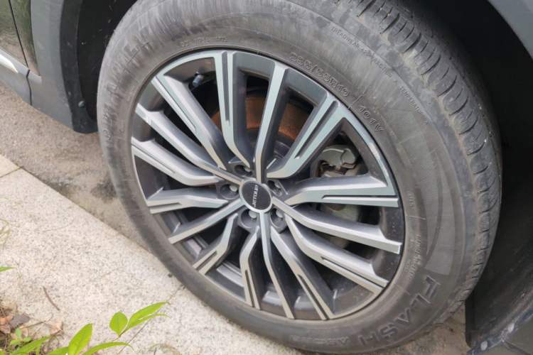 Used JETOUR X70 PLUS 2023 1.5T DCT Brave PLUS 5-Seater Right Front Wheel Hub