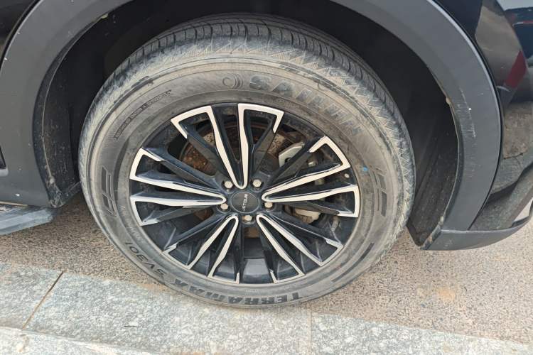 Used JETOUR X70 PLUS 2023 1.5T Manual Self-Reliant 5-Seater Right Front Wheel Hub
