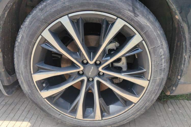 Used JETOUR X70 PLUS 2023 1.6T DCT Stronger PRO+ 5-Seater Right Front Wheel Hub