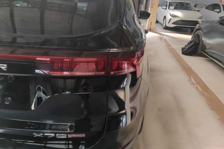 Used JETOUR X70 PLUS 2023 1.6T DCT Stronger 7-Seater Right Rear Taillight
