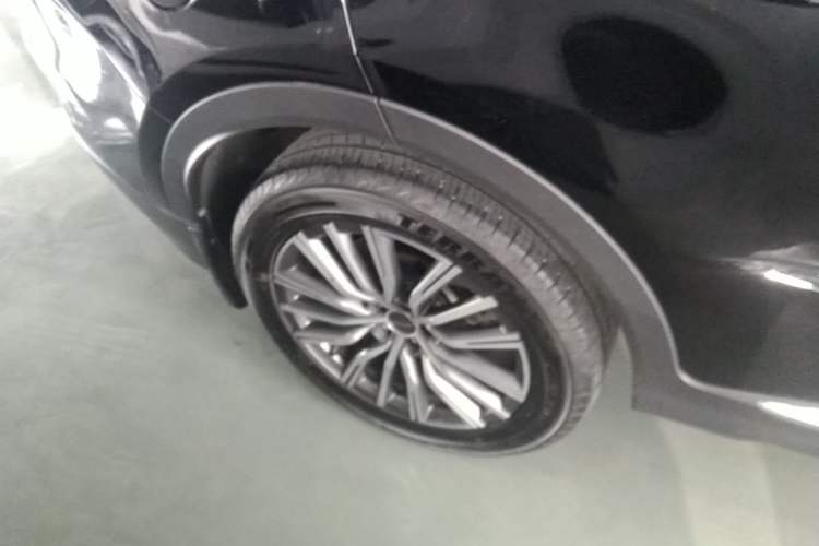Used JETOUR X70 PLUS 2023 1.5T DCT Brave PLUS 7-Seater Right Rear Wheel Hub