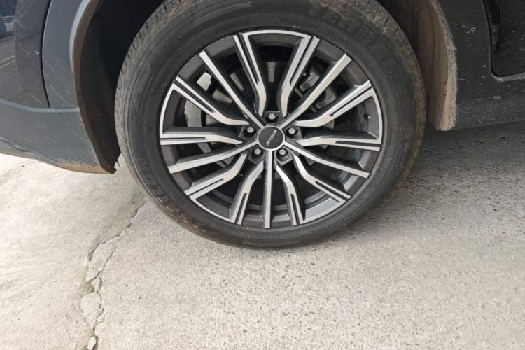 Used JETOUR X70 PLUS 2023 1.5T DCT Brave PLUS 7-Seater Right Rear Wheel Hub