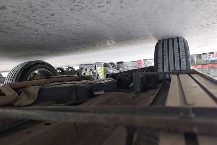 Used JETOUR X70 PLUS 2023 1.5T DCT Brave PLUS 5-Seater Right Side Sill
