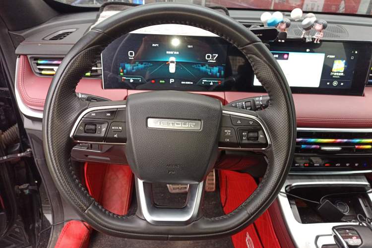Used JETOUR X70 PLUS 2023 1.5T DCT Brave PLUS 7-Seater Steering Wheel