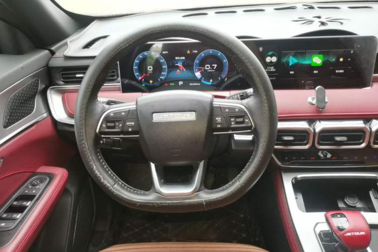 Used JETOUR X70 PLUS 2023 1.5T DCT Ziqiang PRO+ 5-Seater Steering Wheel