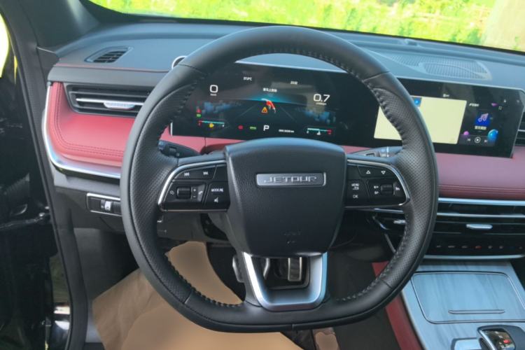 Used JETOUR X70 PLUS 2023 1.5T DCT Brave PLUS 5-Seater Steering Wheel