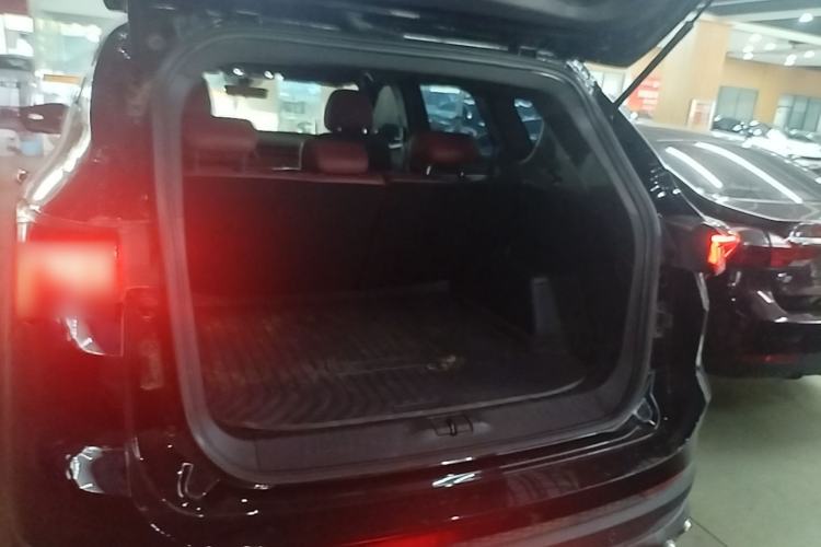Used JETOUR X70 PLUS 2023 1.5T DCT Brave PLUS 5-Seater Trunk