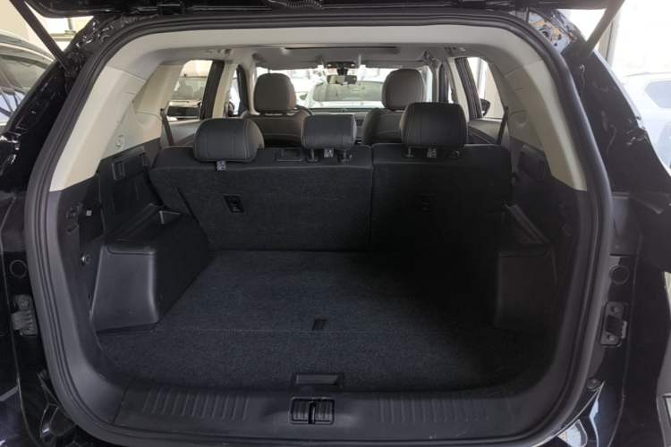 Used JETOUR X70 PLUS 2023 1.5T DCT Ziqiang PRO+ 5-Seater Trunk