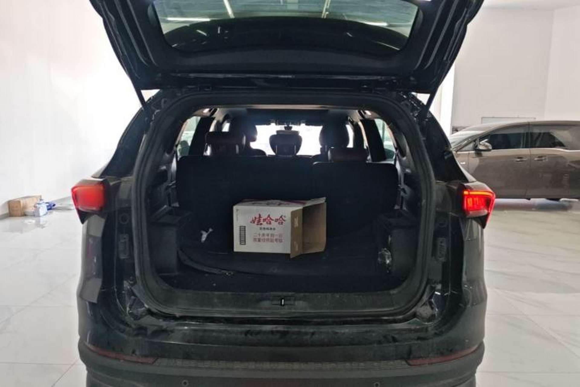 Used JETOUR X70 PLUS 2023 1.5T DCT Brave PLUS 5-Seater Trunk