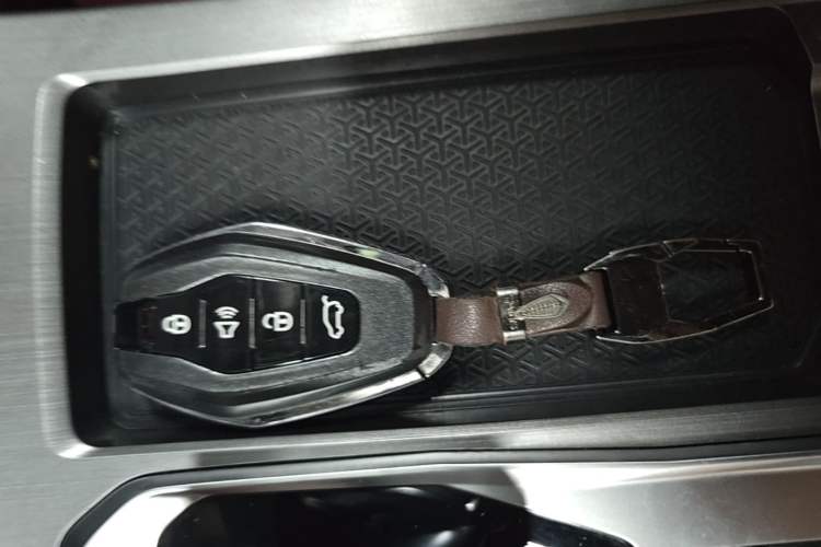 Used JETOUR X70 PLUS 2023 1.5T DCT Ziqiang PRO 5-Seater Vehicle Key