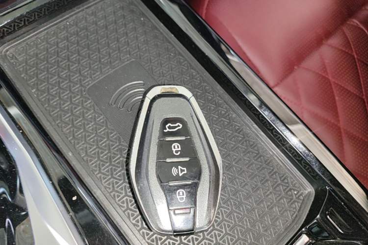 Used JETOUR X70 PLUS 2023 1.6T DCT Stronger PRO+ 5-Seater Vehicle Key