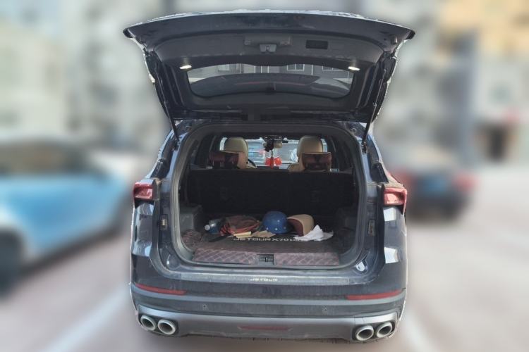 Used JETOUR X70 PLUS 2023 1.5T DCT Brave PLUS 5-Seater Trunk
