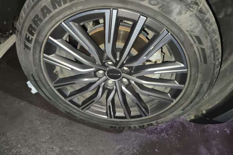 Used JETOUR X70 PLUS 2023 1.5T DCT Brave PLUS 7-Seater Exterior 7
