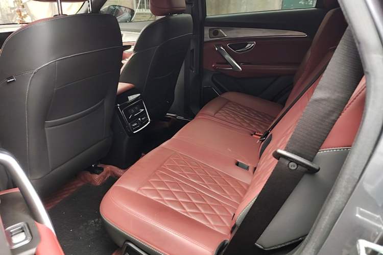 Used JETOUR X70 PLUS 2023 1.6T DCT Stronger PRO 5-Seater Left Rear Seat