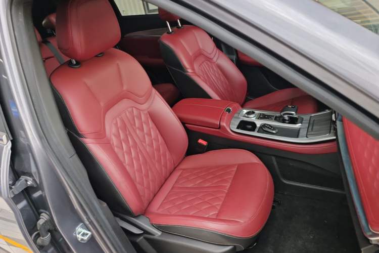 Used JETOUR X70 PLUS 2023 1.6T DCT Stronger 5-Seater Right Front Seat