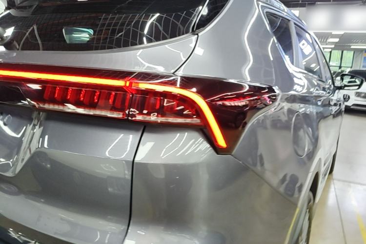 Used JETOUR X70 PLUS 2023 1.6T DCT Stronger 5-Seater Right Rear Taillight