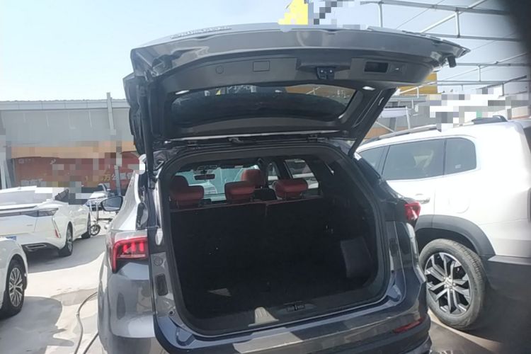 Used JETOUR X70 PLUS 2023 1.5T DCT Brave PLUS 5-Seater Trunk