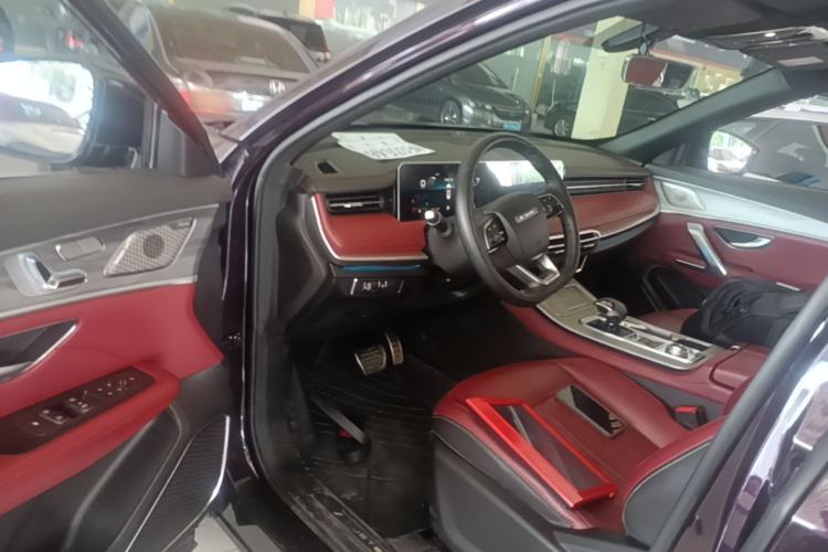 Used JETOUR X70 PLUS 2023 1.5T DCT Brave PLUS 7-Seater Driver Seat