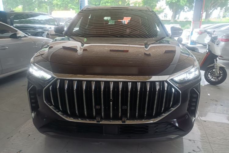 Used JETOUR X70 PLUS 2023 1.5T DCT Brave PLUS 7-Seater Front