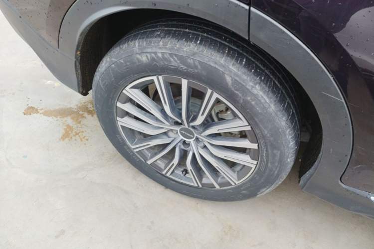 Used JETOUR X70 PLUS 2023 1.5T DCT Brave PLUS 5-Seater Right Rear Wheel Hub