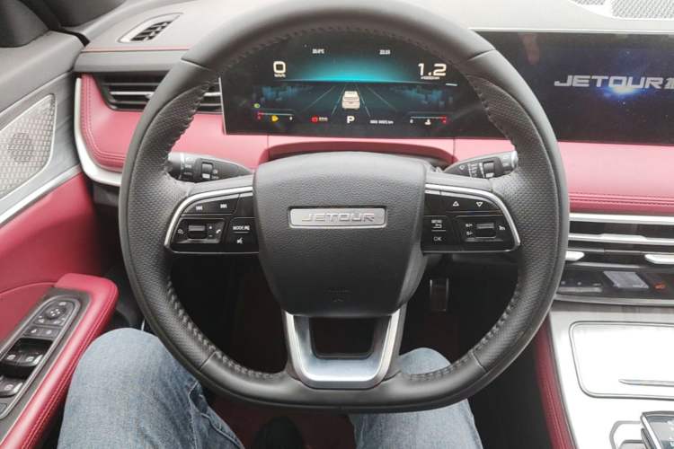 Used JETOUR X70 PLUS 2023 1.5T DCT Brave PLUS 5-Seater Steering Wheel