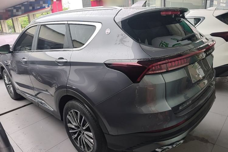 Used JETOUR X70 PLUS 2023 1.5T DCT Brave PLUS 5-Seater Exterior 2