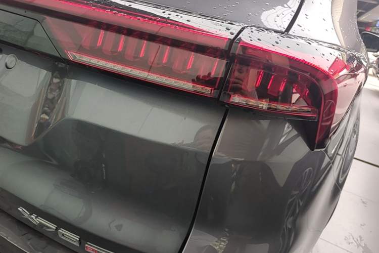 Used JETOUR X70 PLUS 2023 1.5T DCT Brave PLUS 5-Seater Exterior 3