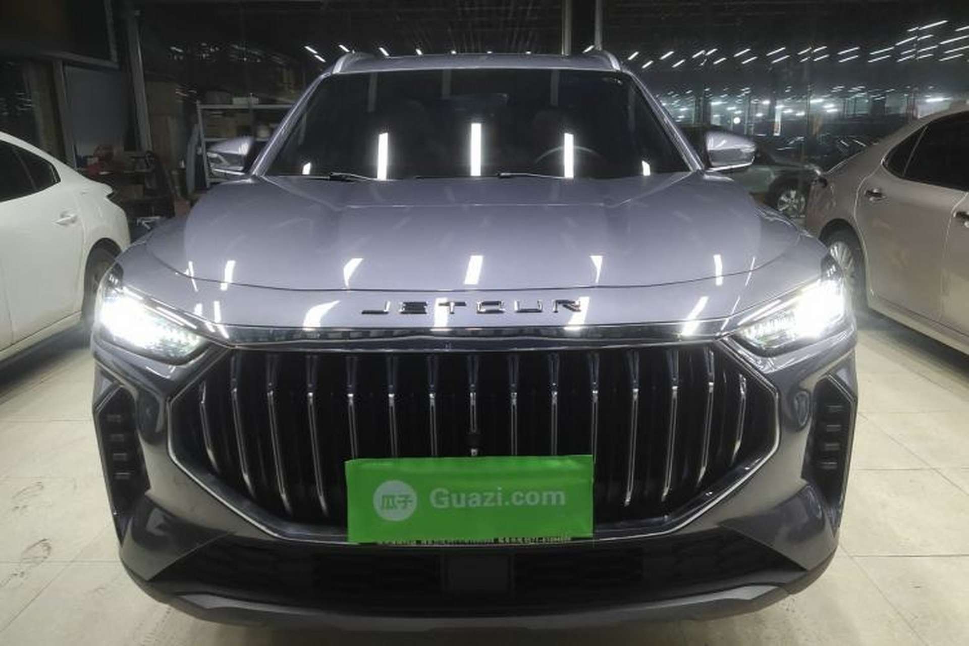 Used JETOUR X70 PLUS 2023 1.5T DCT Brave PLUS 5-Seater Front