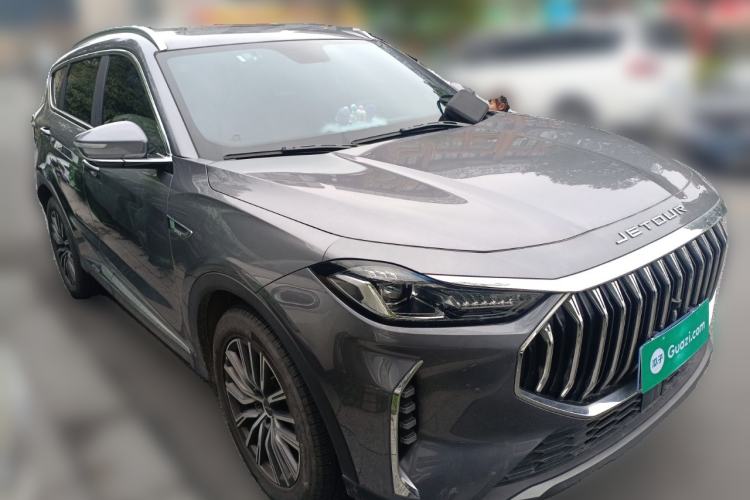 Used JETOUR X70 PLUS 2023 1.6T DCT Stronger 5-Seater Front Right 45 Deg