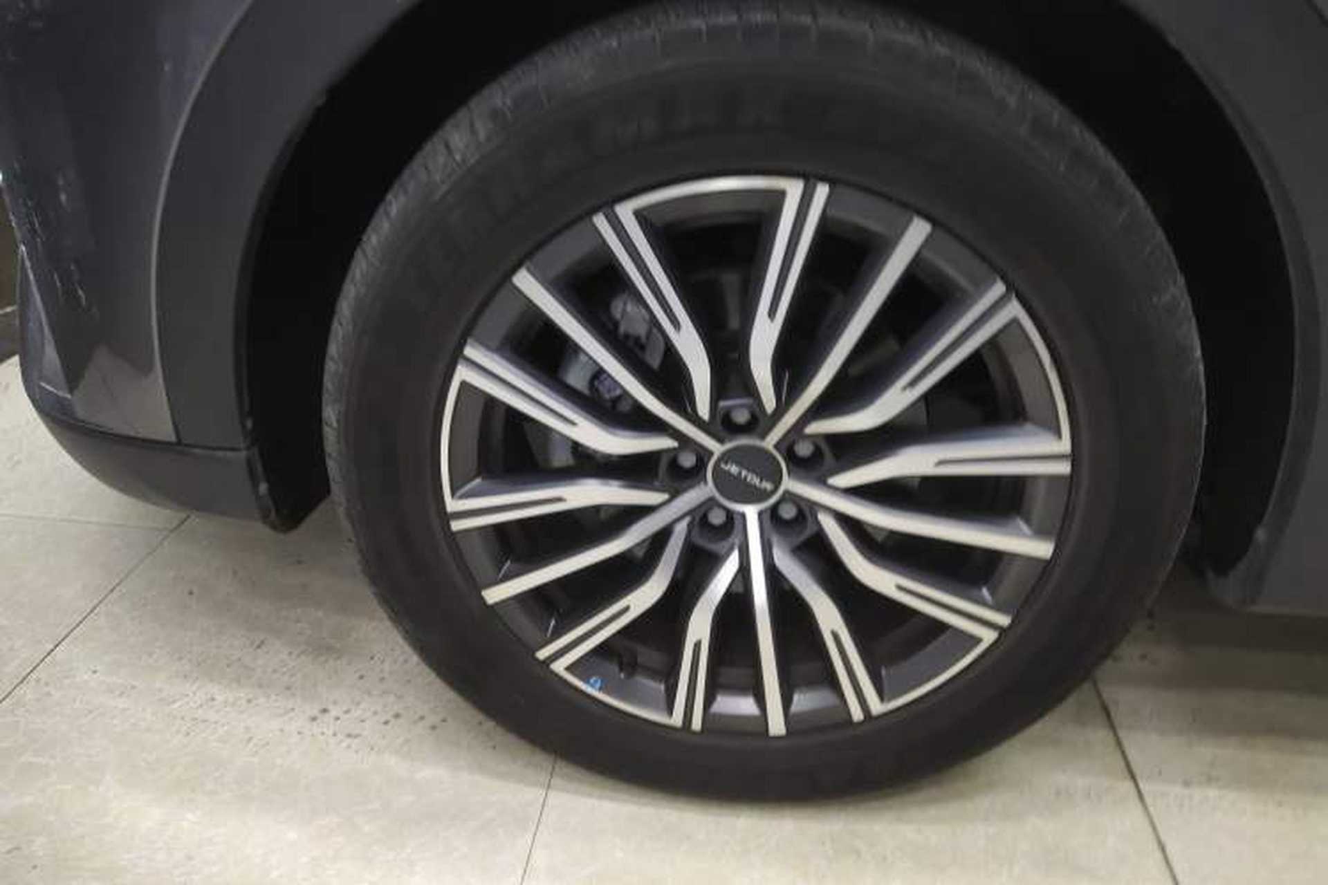 Used JETOUR X70 PLUS 2023 1.5T DCT Brave PLUS 5-Seater Left Front Wheel Hub