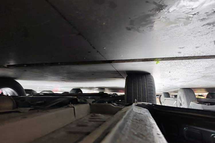 Used JETOUR X70 PLUS 2023 1.5T DCT Brave PLUS 5-Seater Left Side Sill