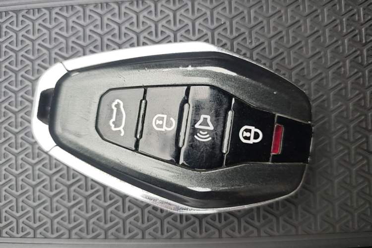 Used JETOUR X70 PLUS 2023 1.5T DCT Brave PLUS 5-Seater Vehicle Key