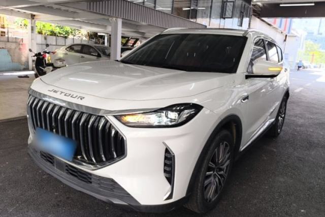 Used JETOUR X70 PLUS 2023 1.6T DCT Stronger 5-Seater