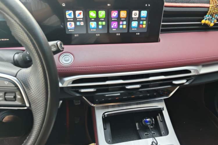 Used JETOUR X70 PLUS 2023 1.5T DCT Brave PLUS 5-Seater Audio And AC Panel