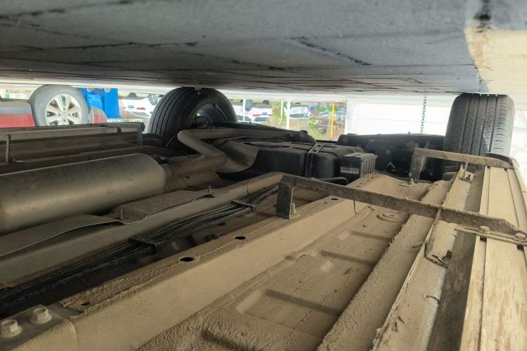 Used JETOUR X70 PLUS 2023 1.5T DCT Ziqiang PRO+ 7-Seater Chassis Front Right