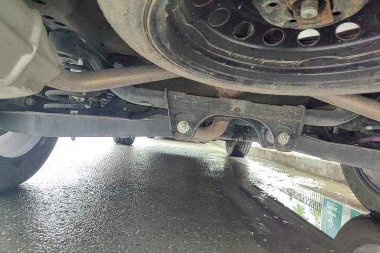 Used JETOUR X70 PLUS 2023 1.6T DCT Stronger 5-Seater Chassis Rear