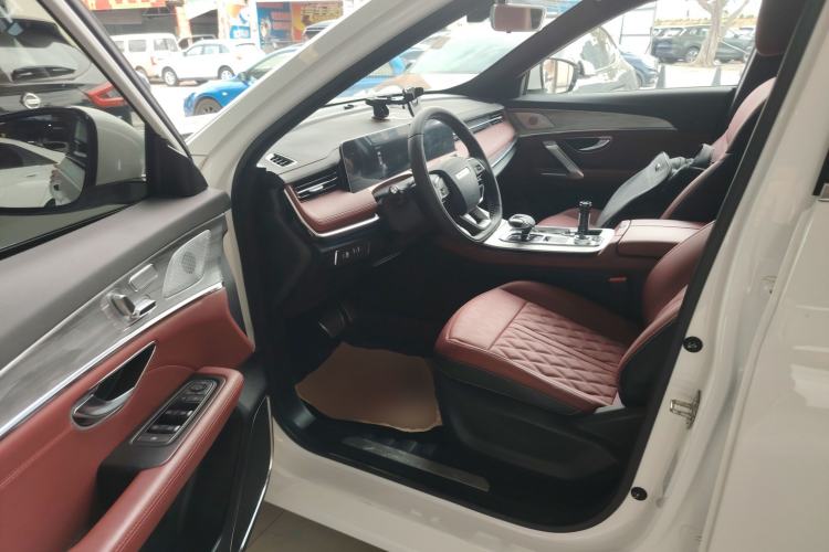 Used JETOUR X70 PLUS 2023 1.5T DCT Brave PLUS 7-Seater Driver Seat