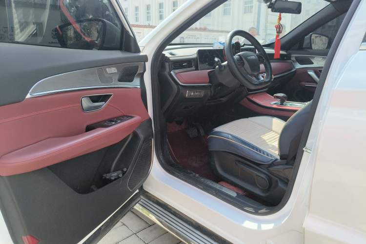 Used JETOUR X70 PLUS 2023 1.5T DCT Ziqiang PRO+ 7-Seater Driver Seat