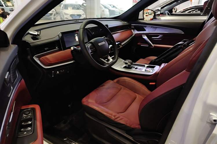 Used JETOUR X70 PLUS 2023 1.5T DCT Ziqiang PRO+ 7-Seater Driver Seat