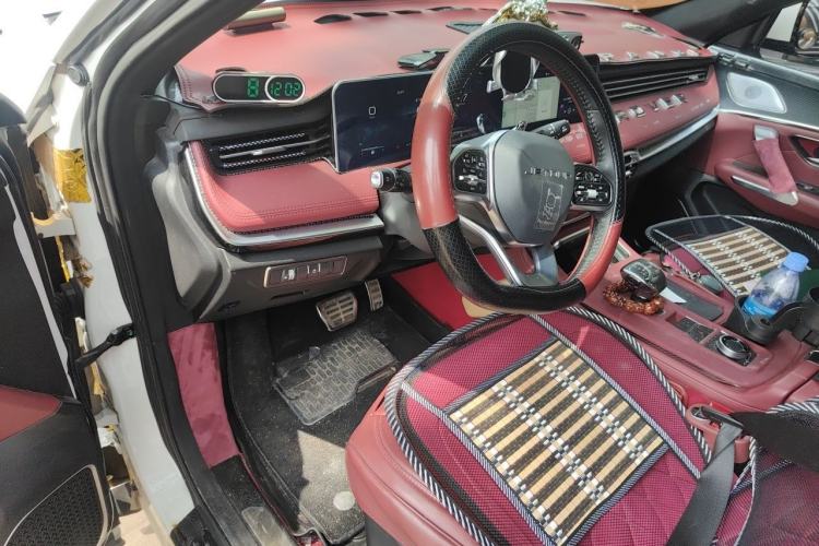 Used JETOUR X70 PLUS 2023 1.6T DCT Stronger 5-Seater Driver Seat