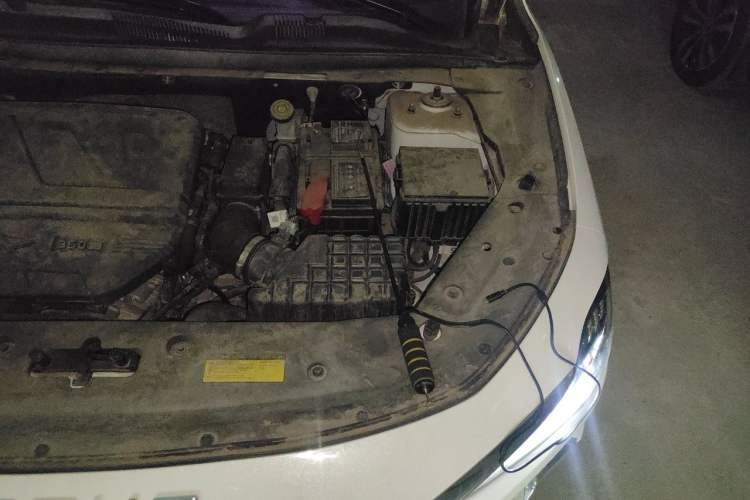 Used JETOUR X70 PLUS 2023 1.6T DCT Stronger PRO 7-Seater Engine Bay Left