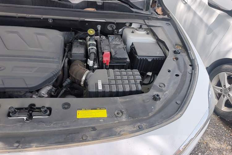 Used JETOUR X70 PLUS 2023 1.6T DCT Stronger 5-Seater Engine Bay Left
